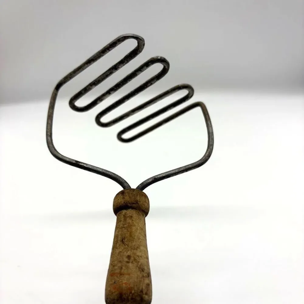 Vintage Wire Potato Masher Primitive Kitchen Tool Wood Handle Rustic Farmhouse
